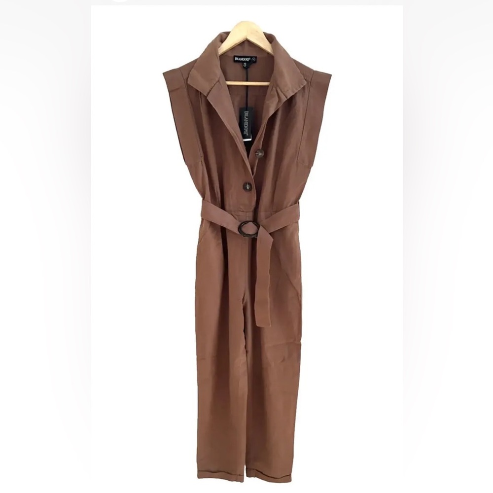 Blank NYC Cotton Linen Sleeveless Belted Jumpsuit NWT New- Size XS
